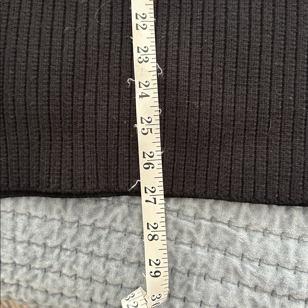 Industry black white striped sweater small